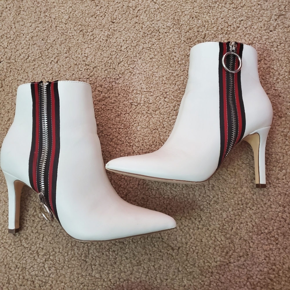 Forever21 white booties